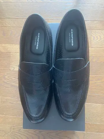 KENFORD 페이즐리 무늬 로퍼