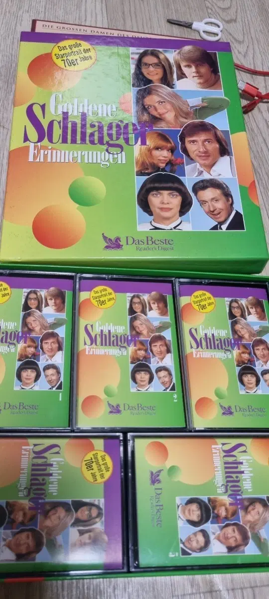 Golden Schlager 70s Hit Song Collection Set