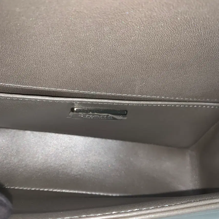 샤넬 267005052 보이 갈루샤 체인백 사진 8