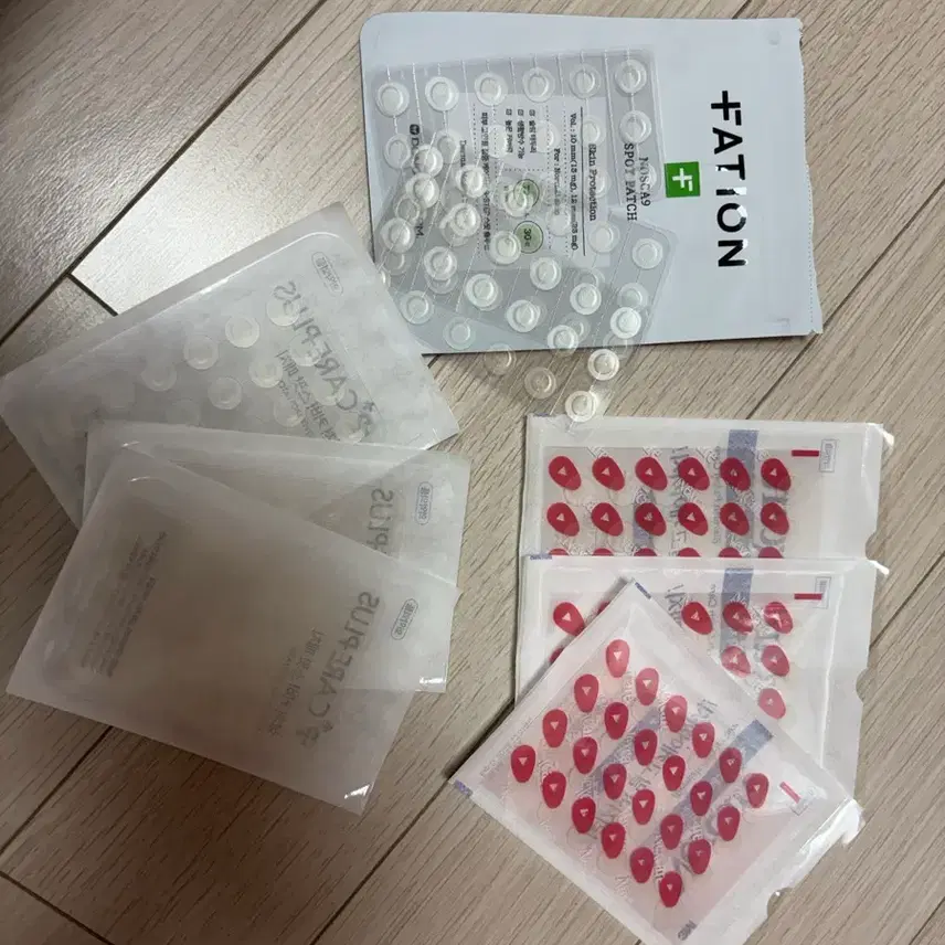 にきびパッチの種類3つ3つずつ
