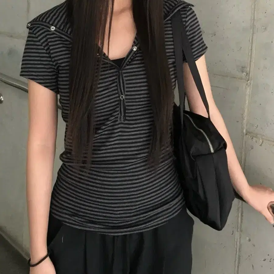 단가라 반팔 후드 버튼 티셔츠