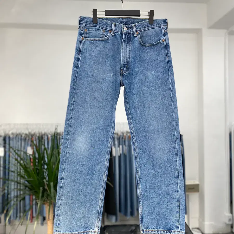 리바이스505 Straight Fit 00s 32사이즈 a6931