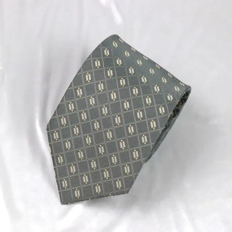 레노마 9.5cm A+등급 클래식 남자 명품넥타이