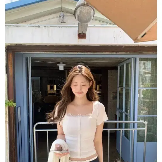 Zaenio 제니오 벨 레이스