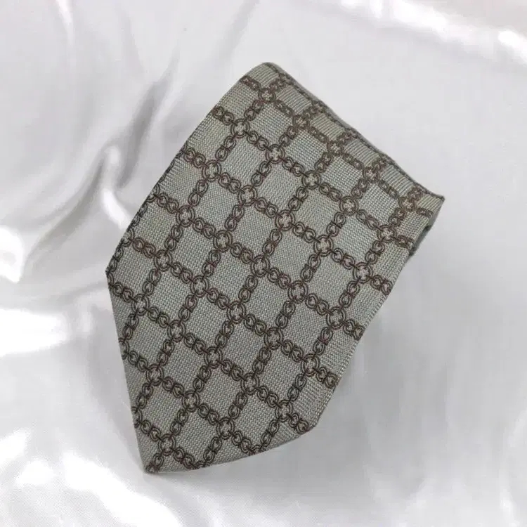 구찌 9.5cm A등급 이태리 명품넥타이