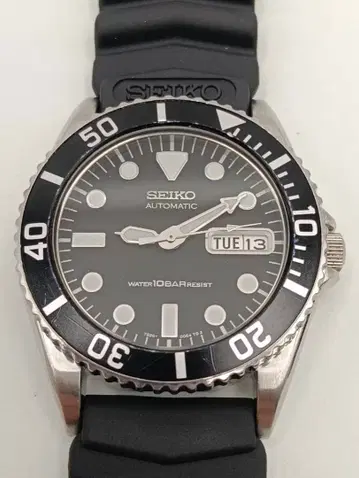 [ OH 완료 ] SEIKO AUTOMATIC 다이버 워치 블랙 7s26