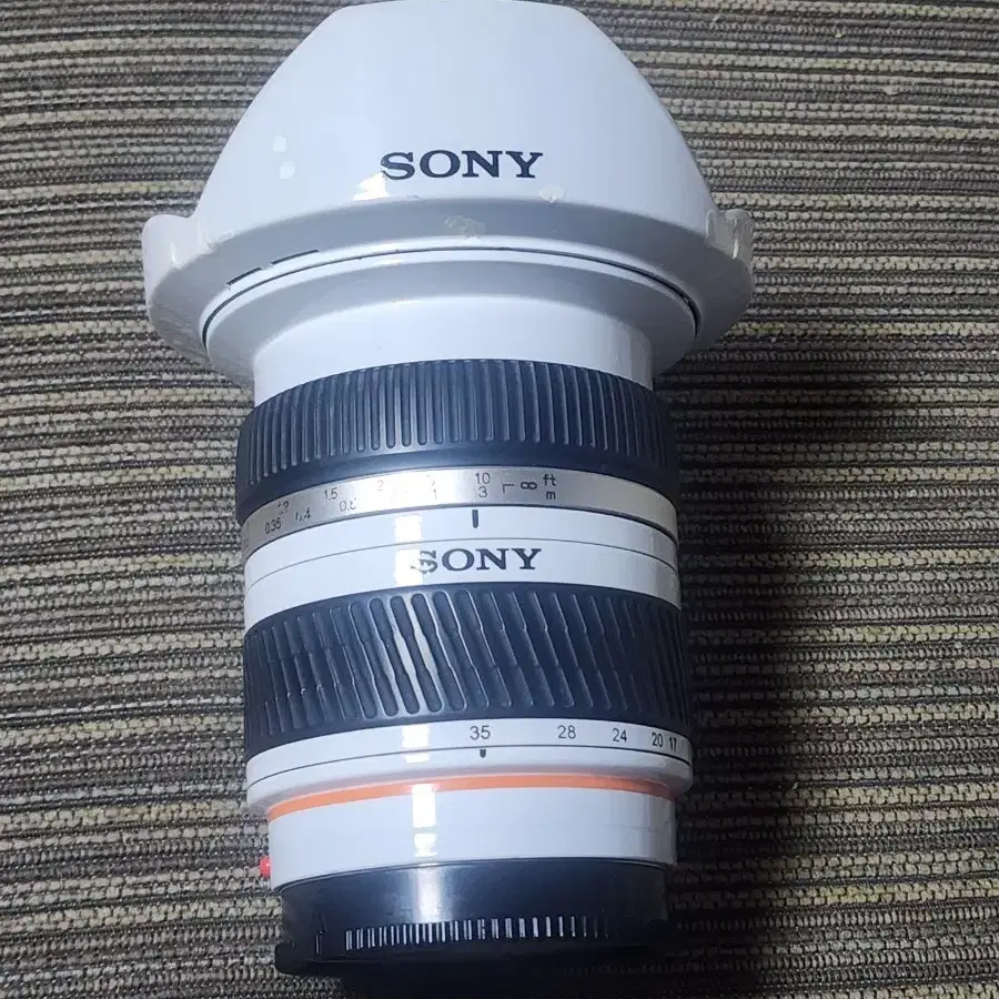소니AF ZOOM17-35mmF2.8-4D