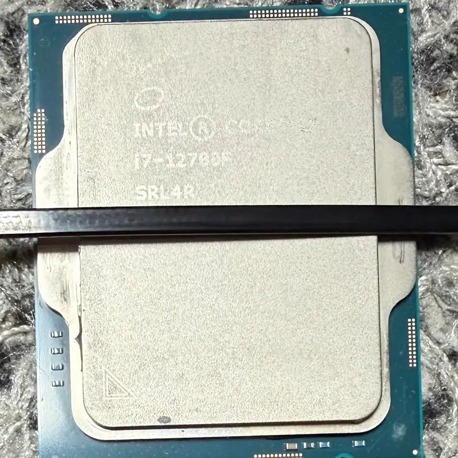인텔 i7-12700F CPU