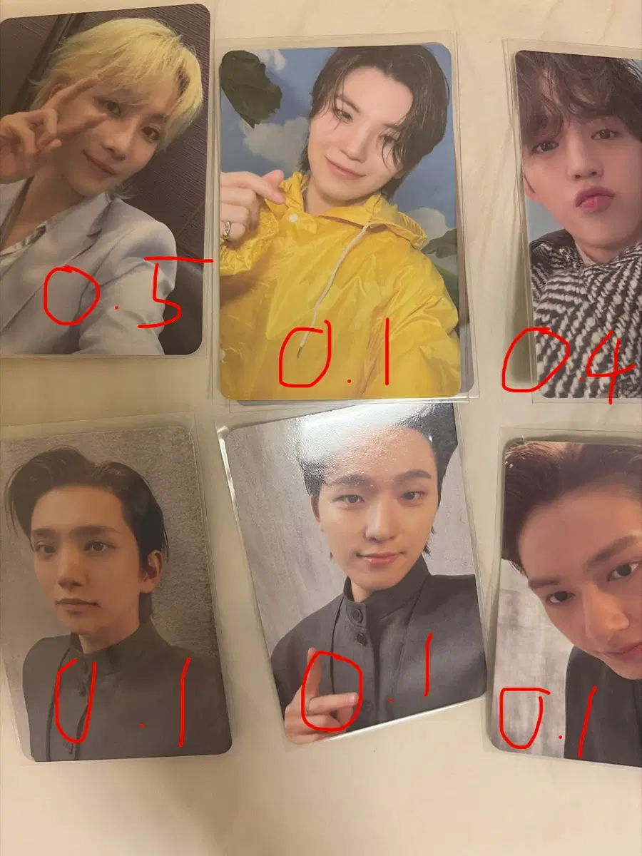Seventeen photocard