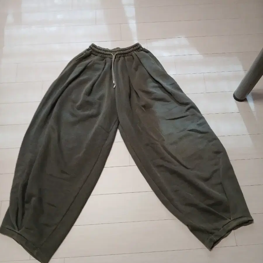 하렘 스타일 남자 고무줄 팬츠 바지 30 깨끗 세탁완료