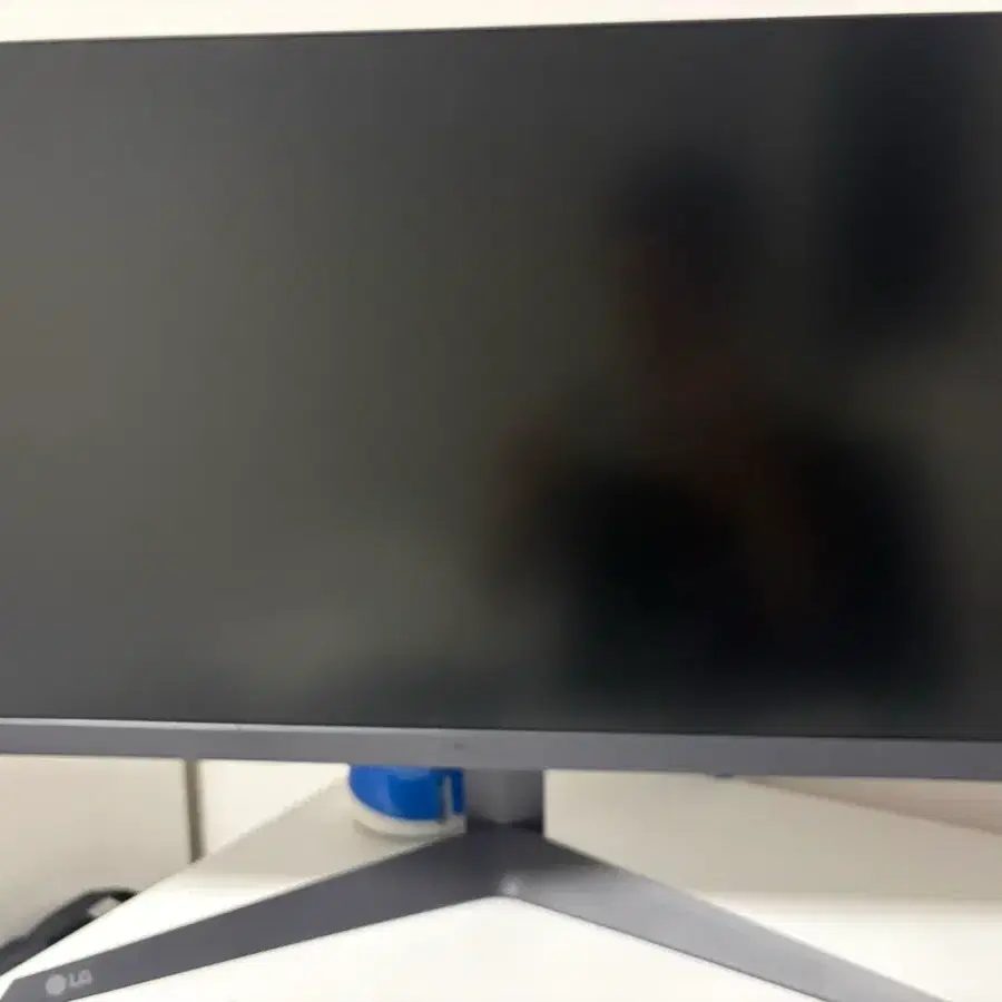 LG 울트라기어 24gs50f 24인치 180hz 게이밍 모니터 팝니다