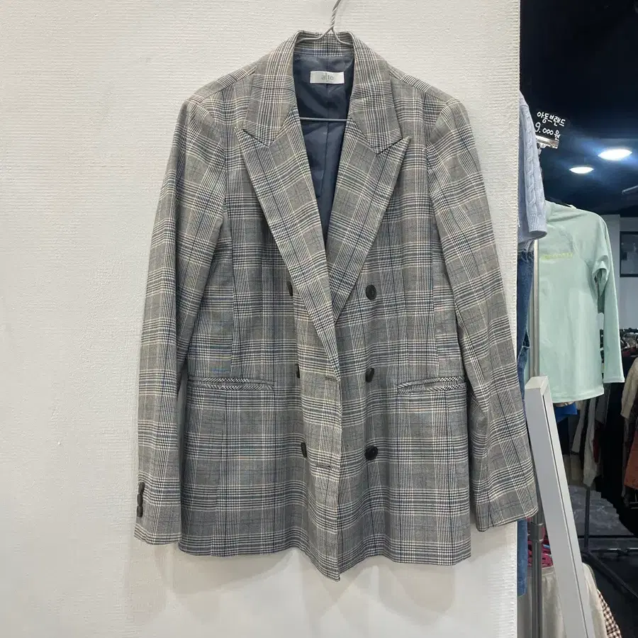 알토 체크무늬 더블 버튼 자켓