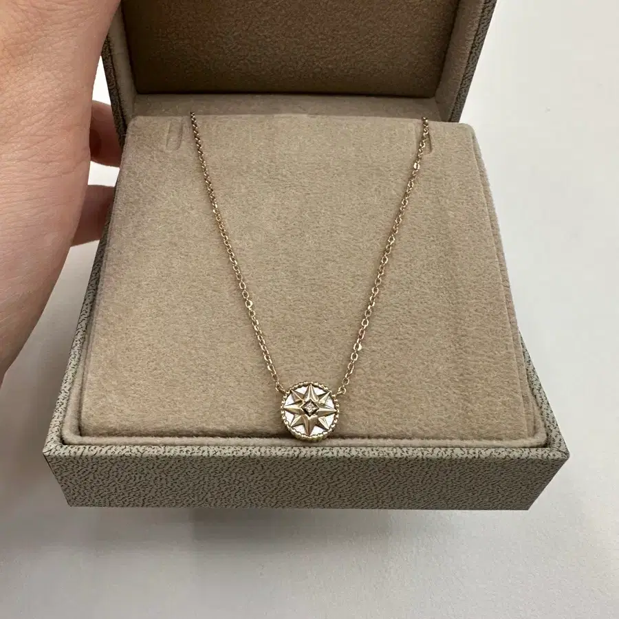 14k 로즈골드 별모양 목걸이