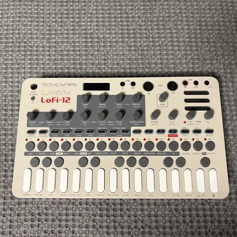 soniceware liven lofi12 샘플러