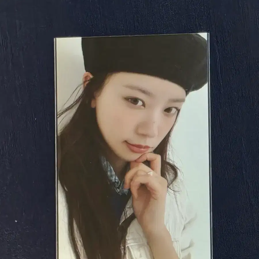 아일릿 모카 bomb 빌려온고양이 공방포카