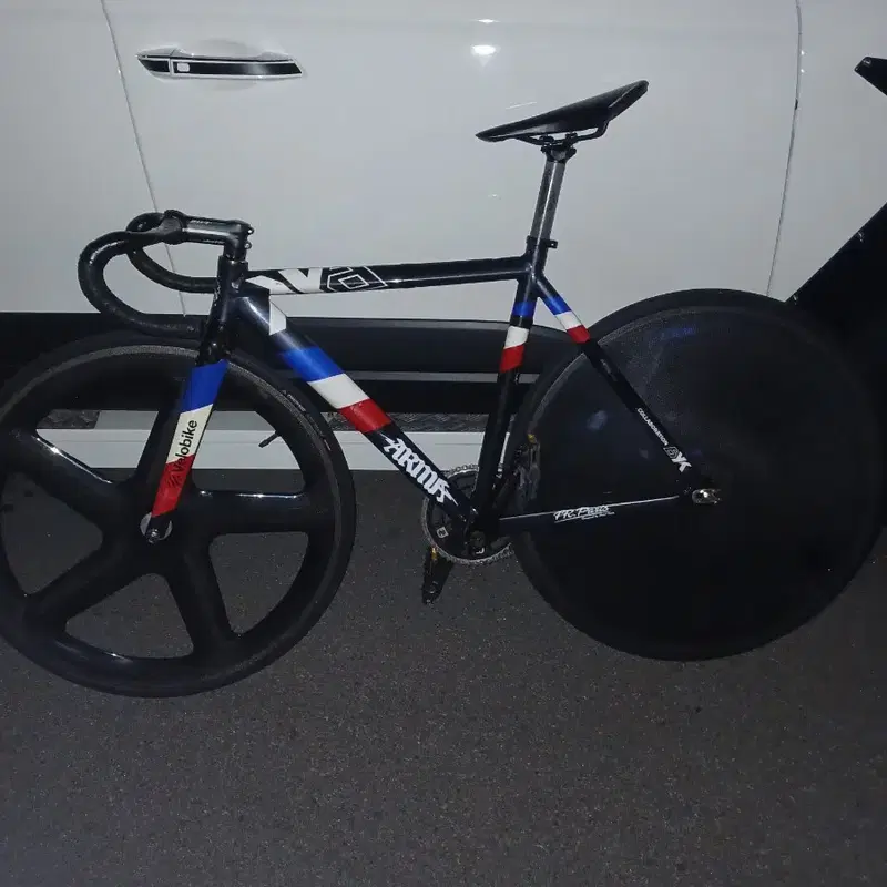 치카노 프랑스에디션