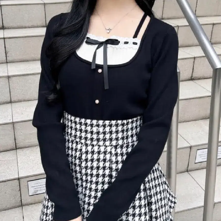 ingni 잉그니 프론트 리본 리브 니트