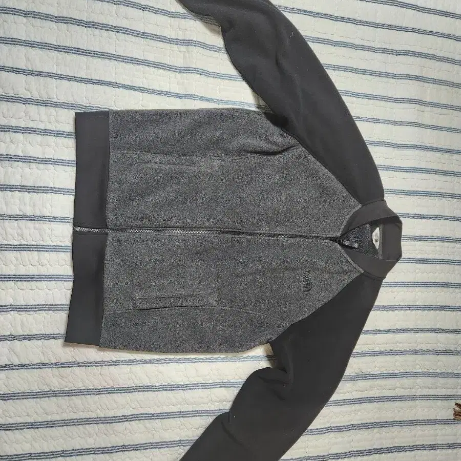 노스페이스 남성 하이브리드 보아 플리스 집업 자켓 차콜/블랙 (110/2XL)