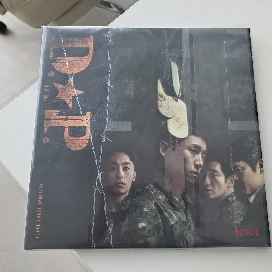 D.P. 오리지널 사운드트랙 LP 넷플릭스