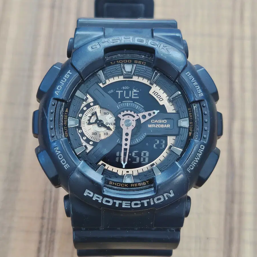 지샥 GA-110RG 로즈골드 손목 시계