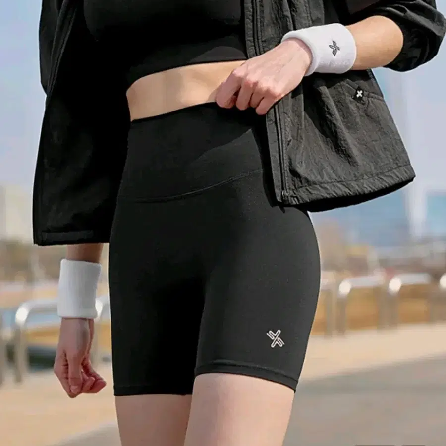 젝시믹스 바이커 쇼츠 M