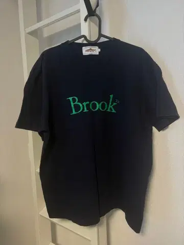 Brook 로고 T셔츠 네이비 L