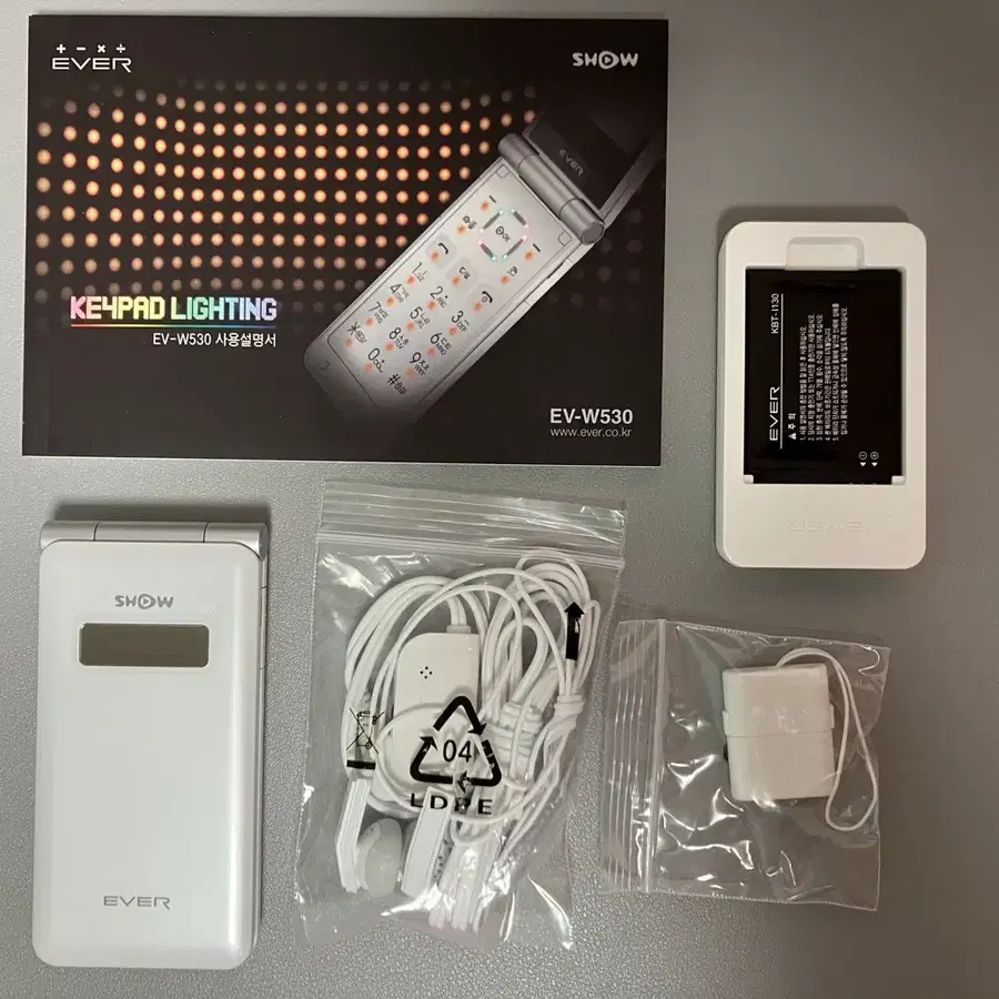 [단순개봉 미사용] 에버 오디션폰 EV-W530 화이트