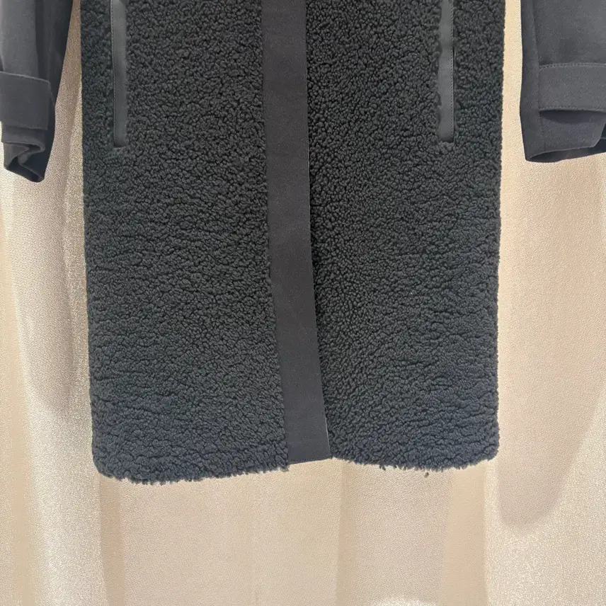 로로피아나 (38)로로피아나 카를로우 컬리 시어링 블랙 사진 4