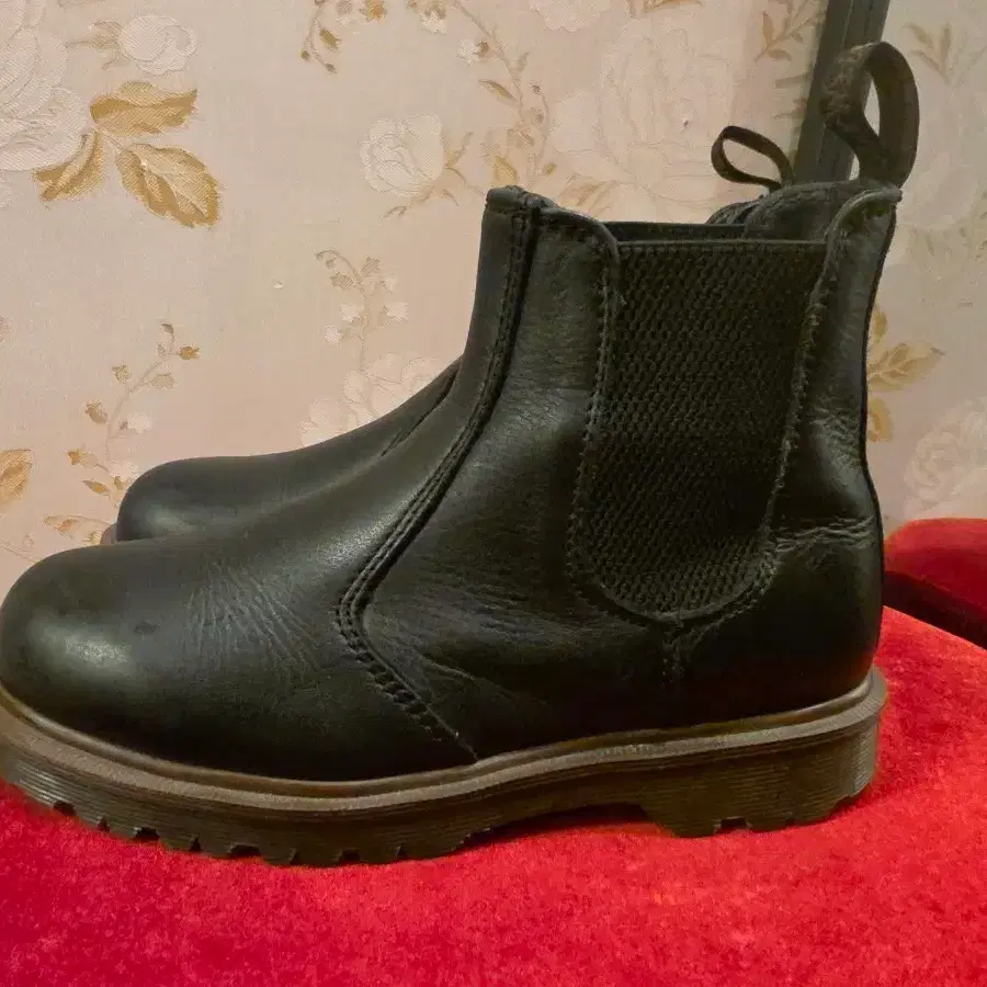 276. 닥터마틴 2976 벡스 첼시 부츠 240