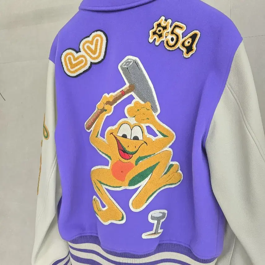 루이비통 멀티 크레스트 레더 바시티 자켓 52 사진 3