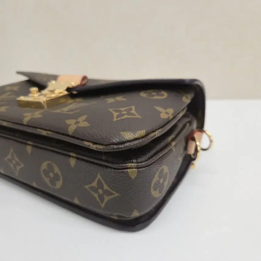 루이비통 포쉐트 메티스 이스트 웨스트 M46279 사진 6