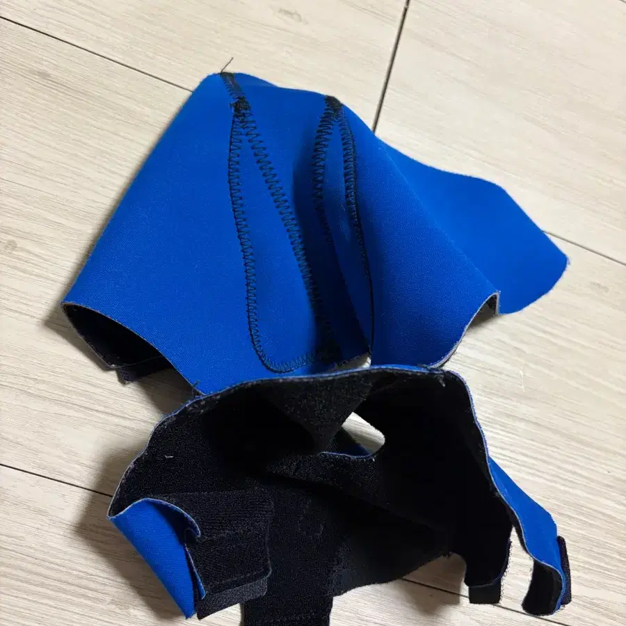 잠스트 at-1 아킬레스건 보호대