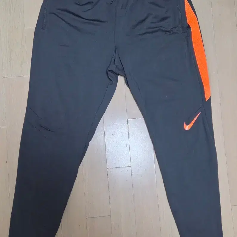 나이키 셀렉트 테크니컬 팬츠 XL 90