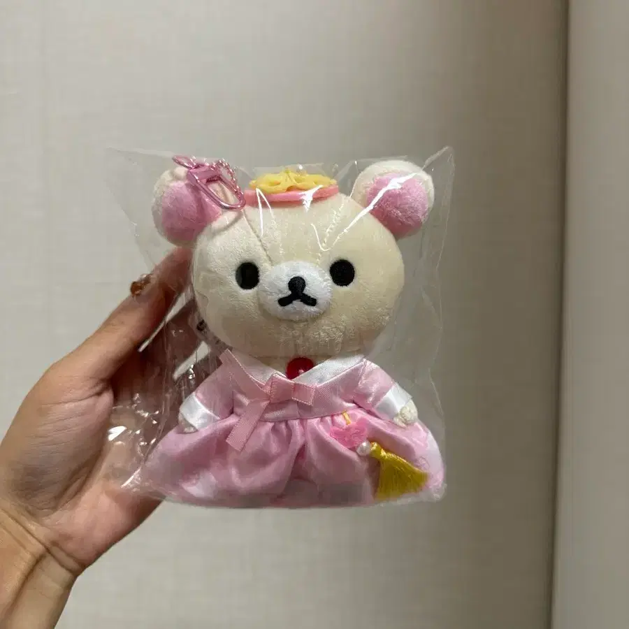 한복 코리락쿠마 키링 인형