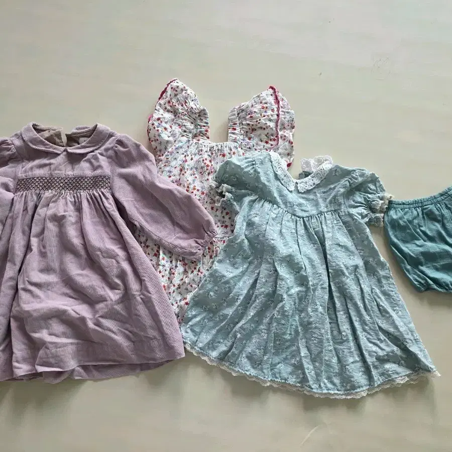 여아 원피스 3종 (타티네쇼콜라, 베네베네, 자라) 일괄