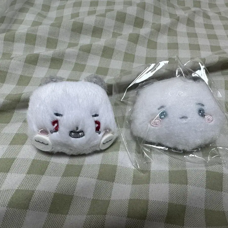 플레이브 므모, 베이비먀미 뱃지