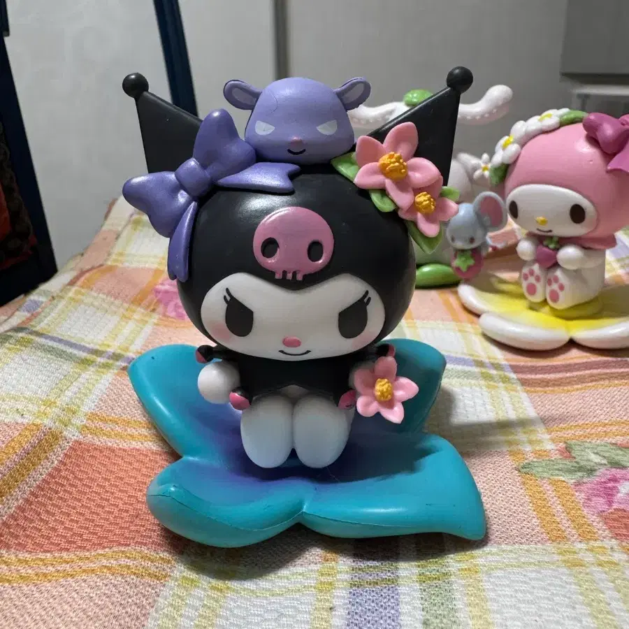 산리오 피규어