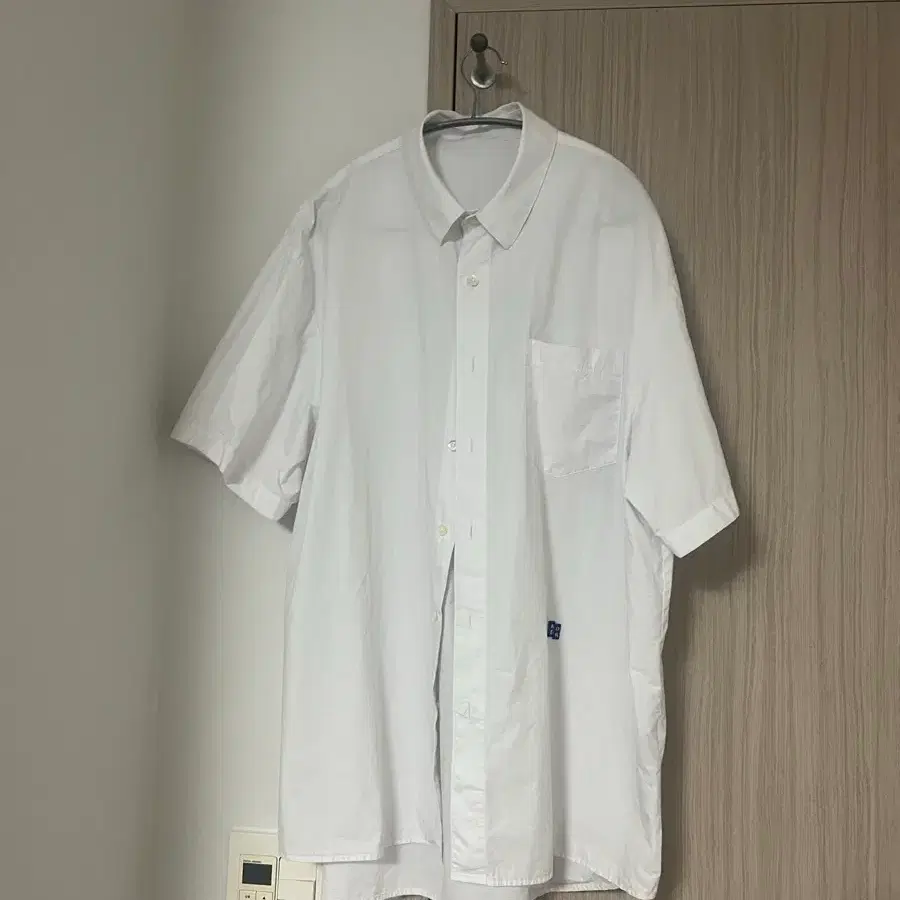 아더에러 반팔셔츠