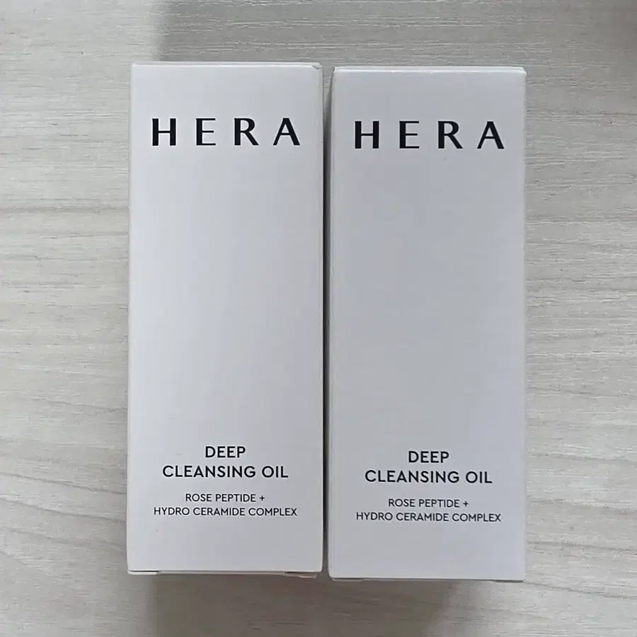 헤라 딥클렌징 오일 100ml 미개봉 새상품 8천원 팝니다. 헤라 클렌징오일