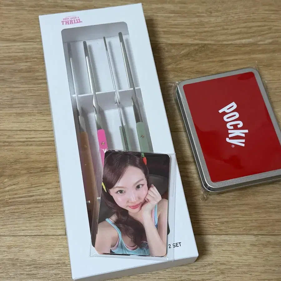 트와이스 팬파티 입장 특전 젓가락 포토카드 틴케이스 일괄 TWICE