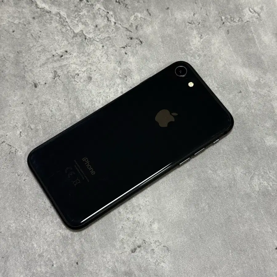 애플 올정품 아이폰8 스페이스 그레이 64GB 무음카메라/배터리 76%