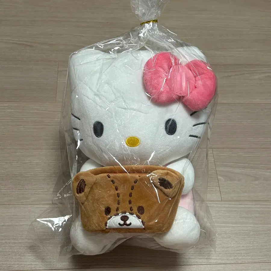 (KC인증 정품/ 새상품) 산리오 헬로키티 프렌즈 바구니 시리즈 중형 인형 25cm