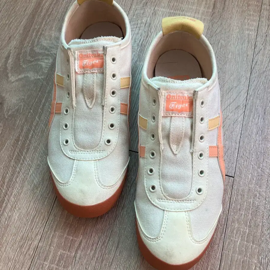 오니츠카타이거 멕시코66