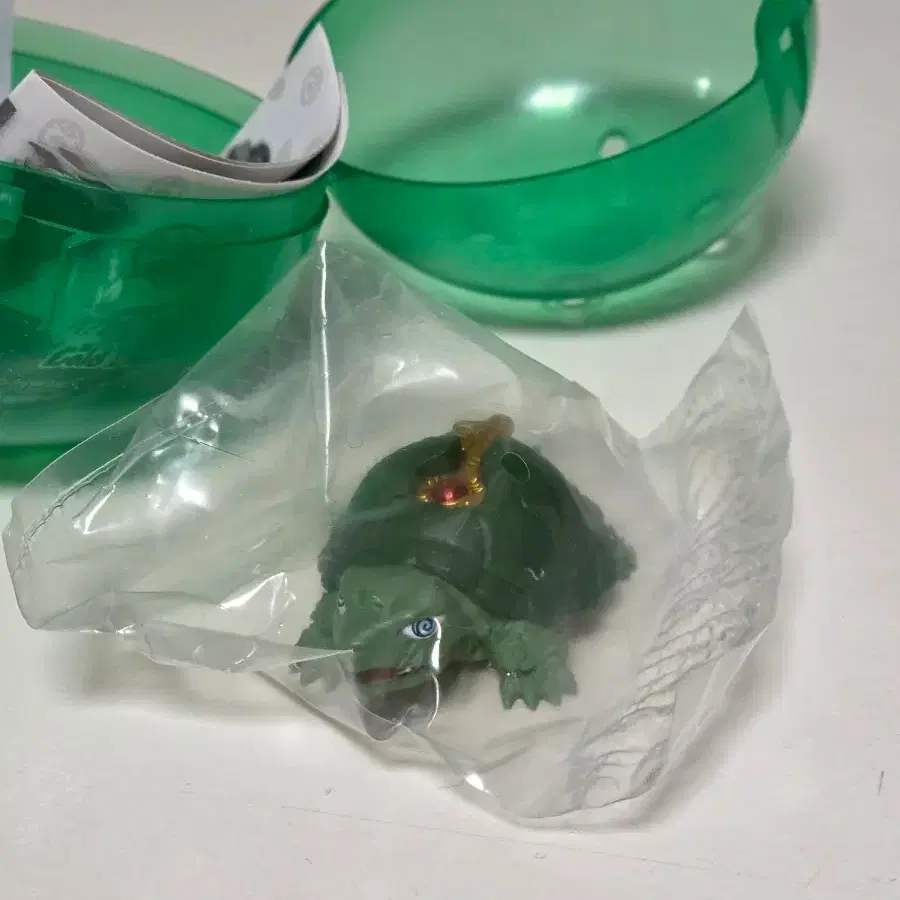죠죠코레 5부 코코잠보 폴나레프 미개봉 새제품 죠죠 가챠
