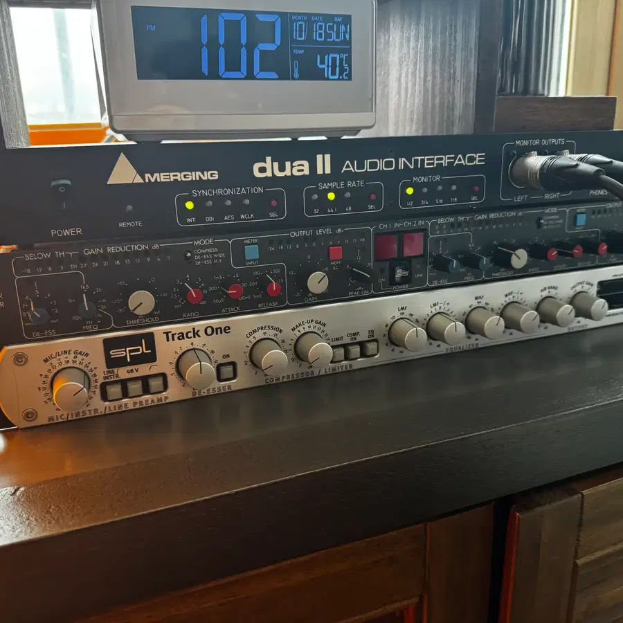 BSS-DPR 402 컴프 팝니다.