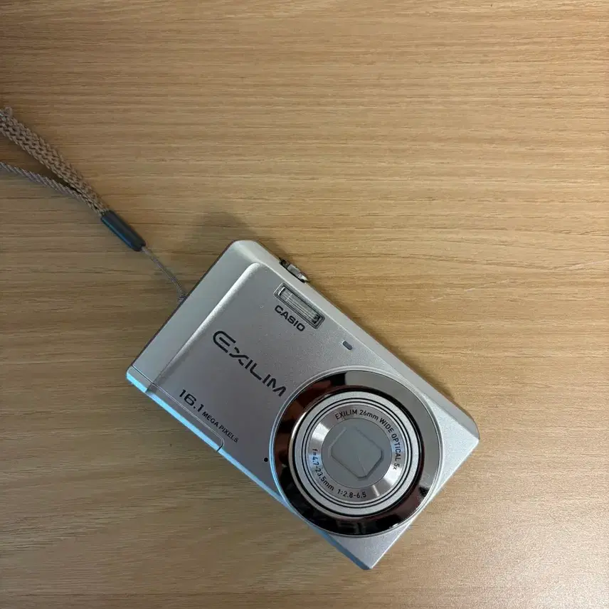 エクシリム EX-ZS6(Z28) Casio Exilim