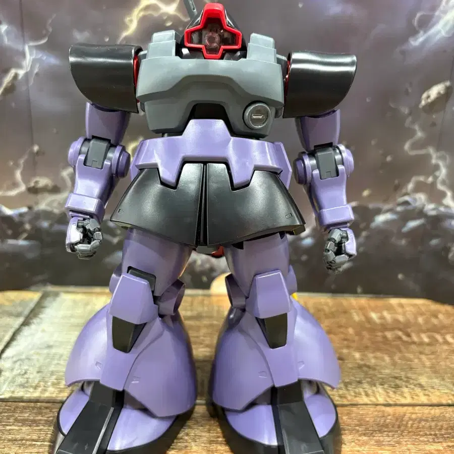 반다이 MG 릭돔 조립완성품