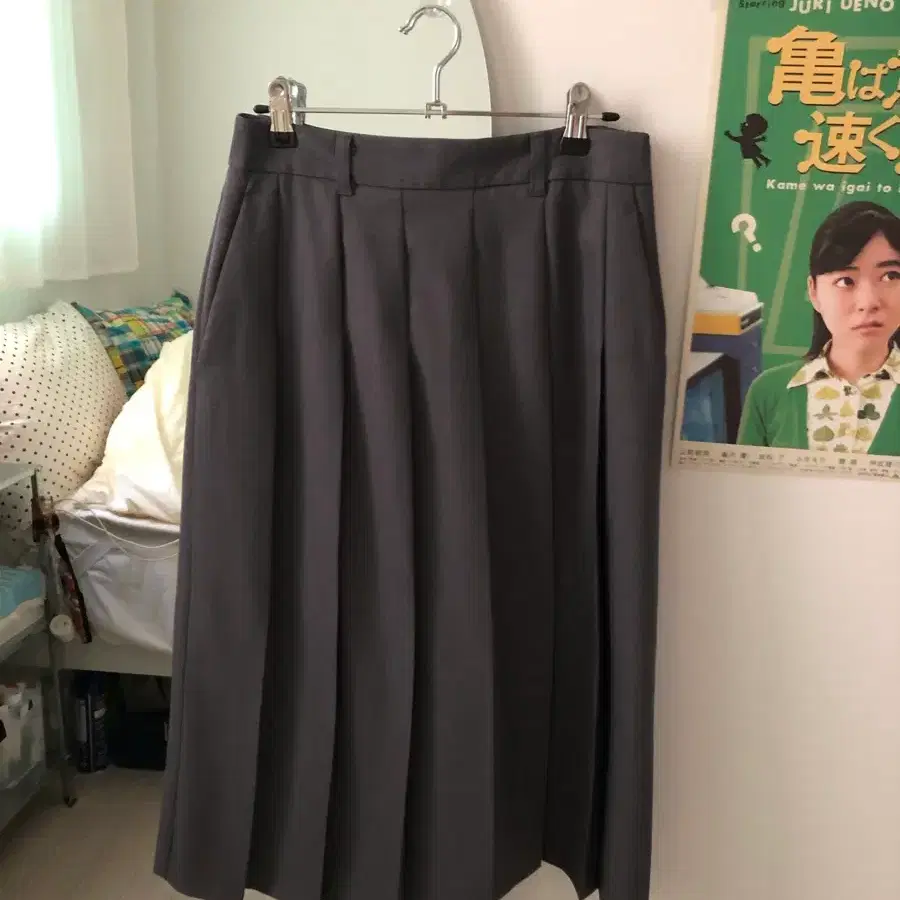GU 플리츠 스커트