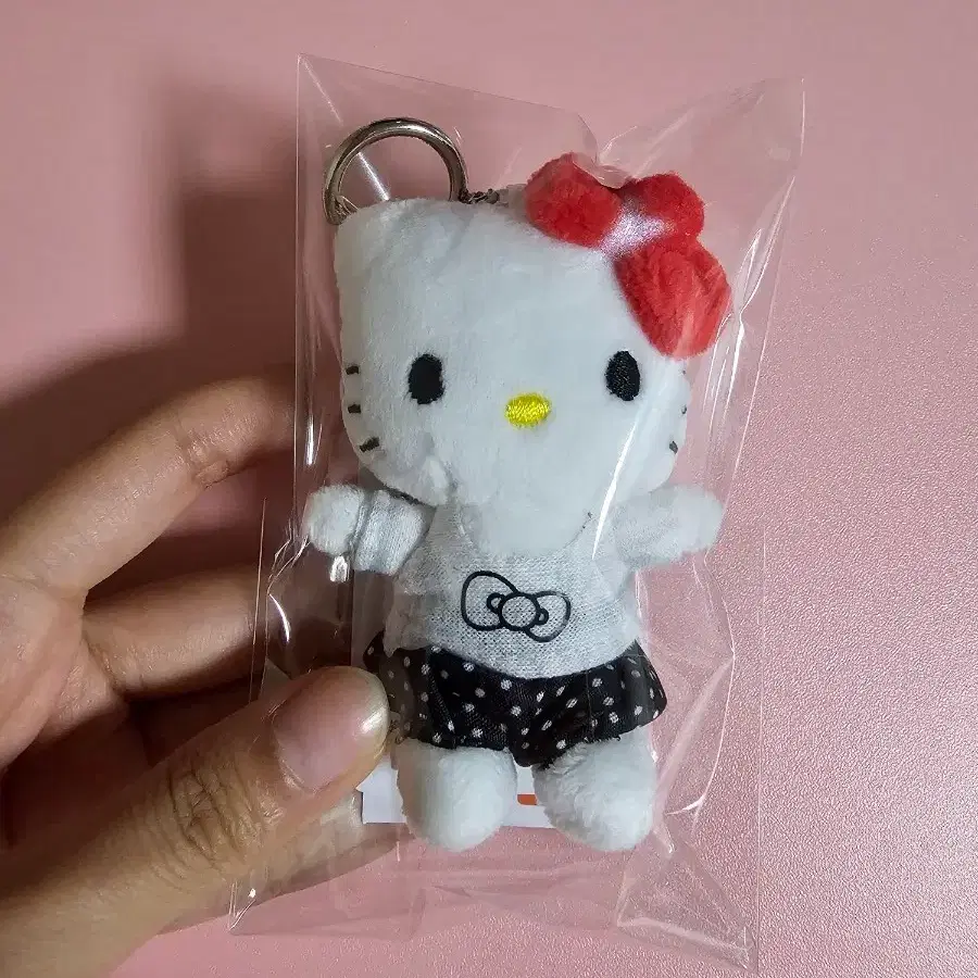 산리오 헬로키티 인형 키링