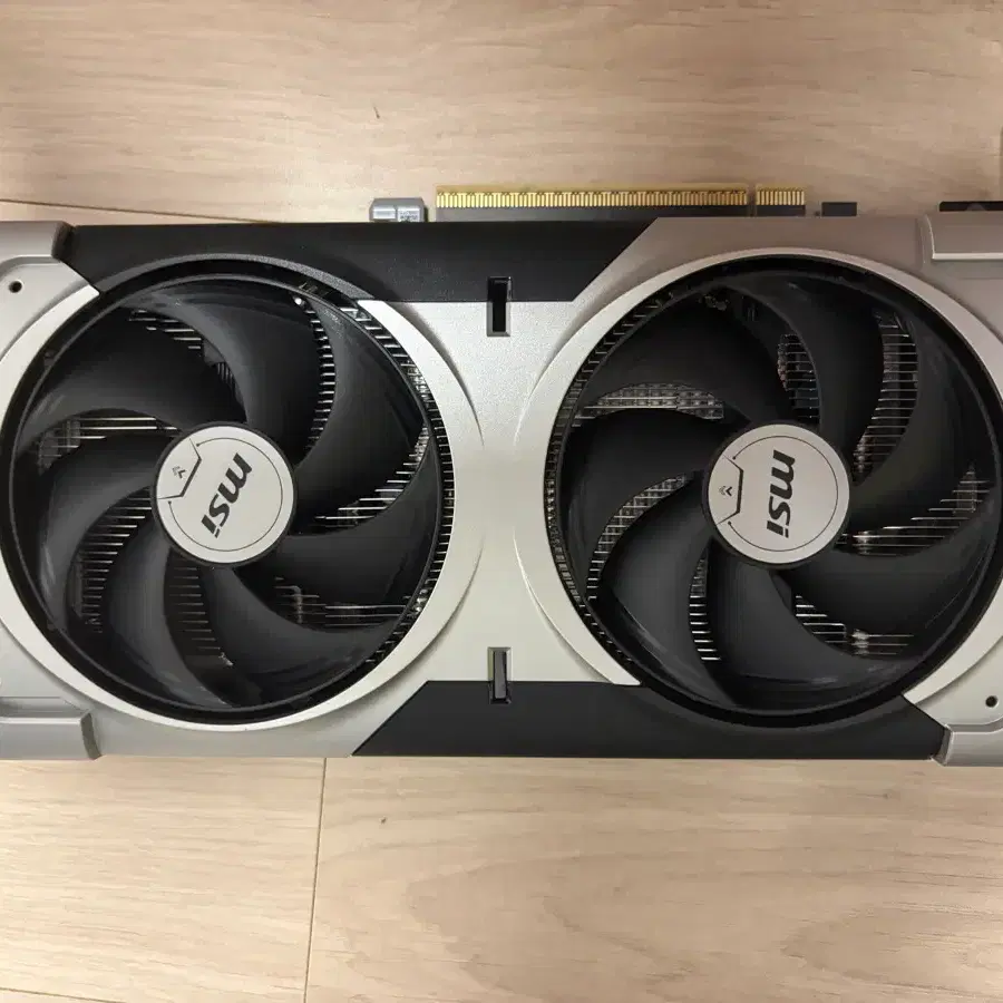 MSI RTX 5060 TI 그래픽카드